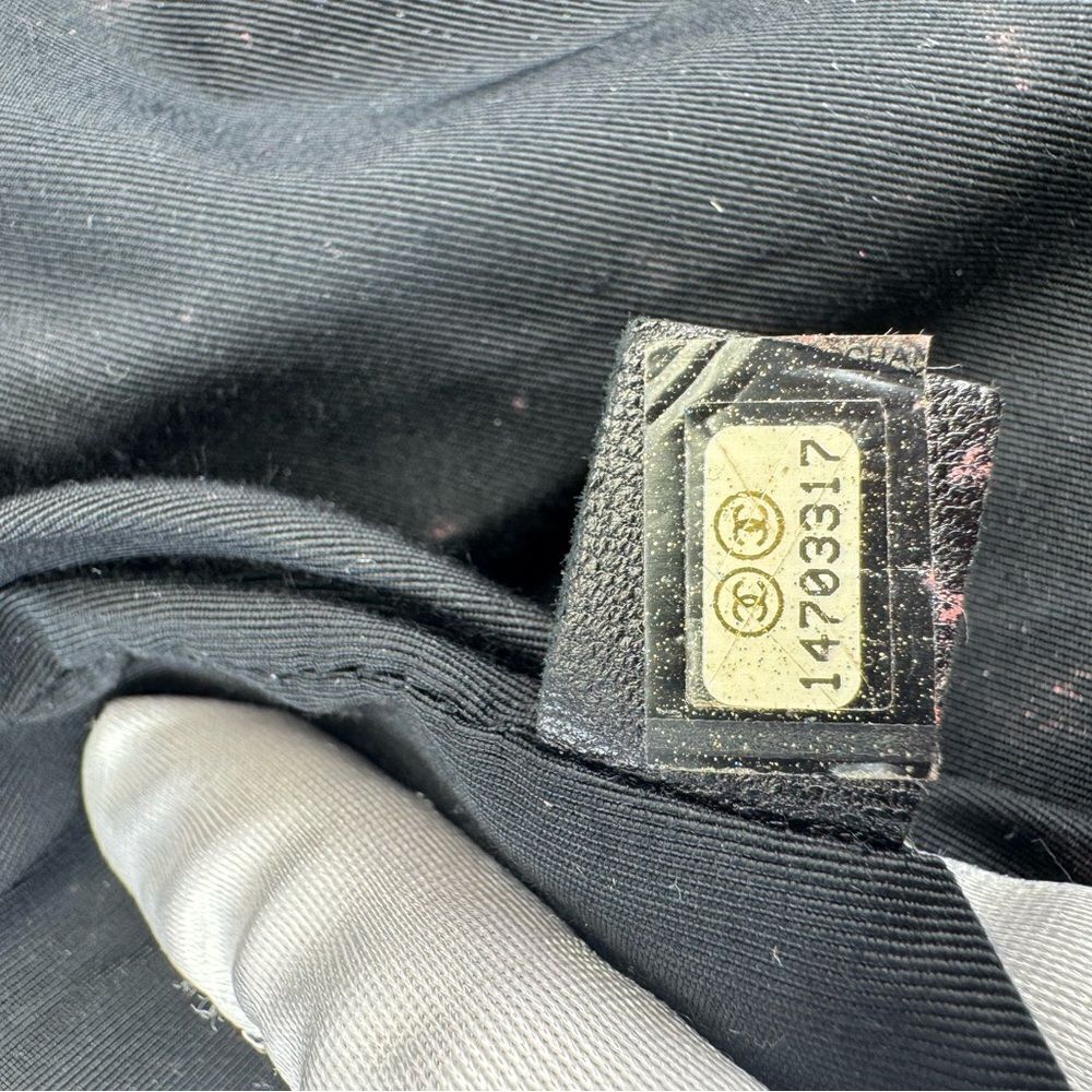 Chanel Gunmetal Leather Chain Me Quilted Bag - Picture 15 of 16